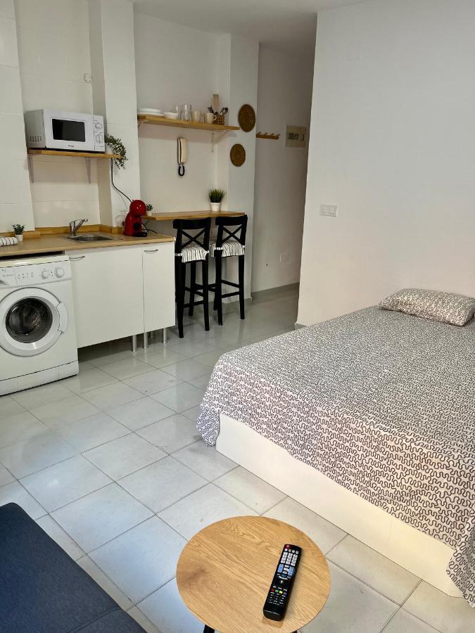 Estudio En La Playa Torrevieja Kültér fotó