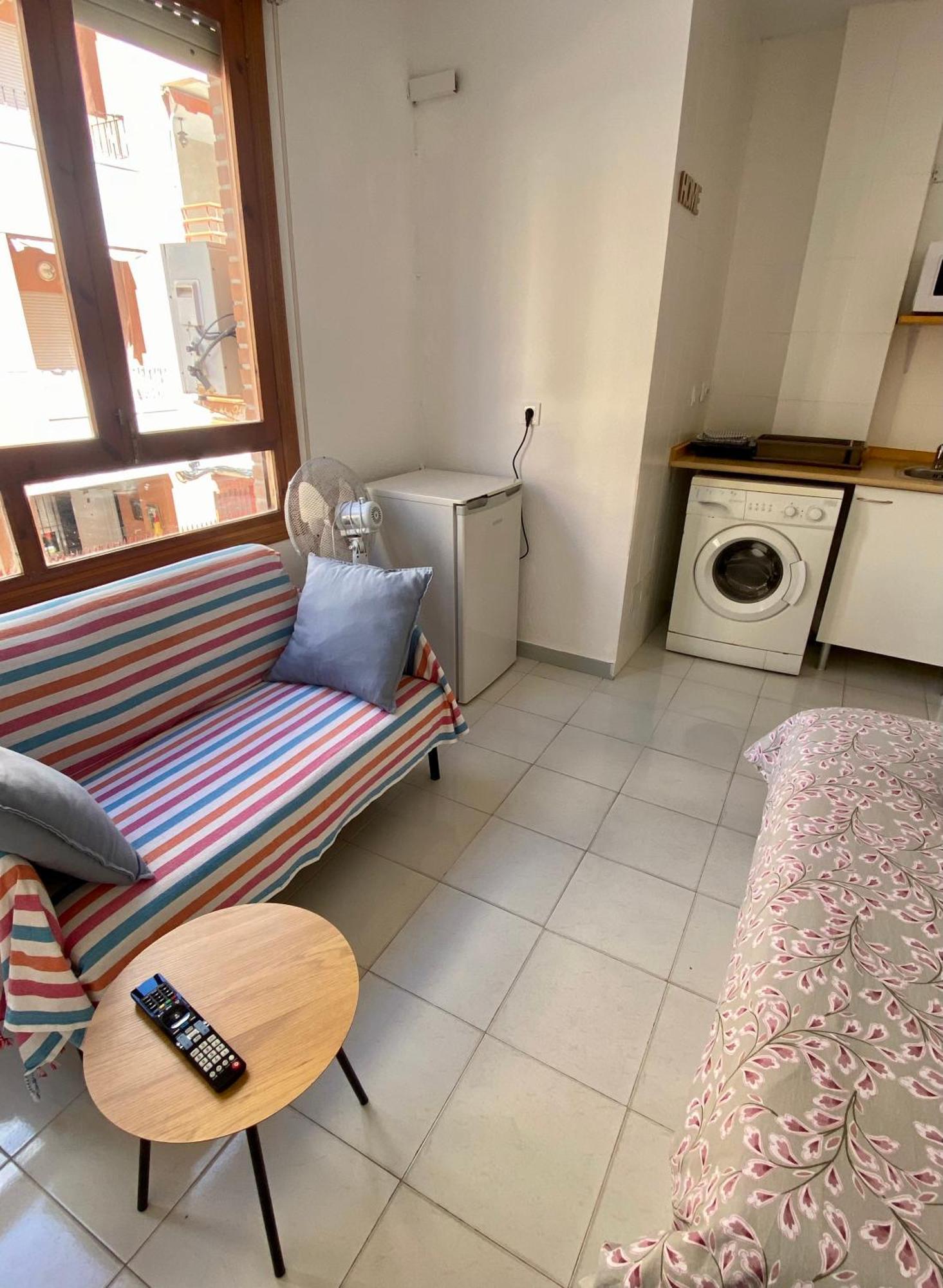 Estudio En La Playa Torrevieja Kültér fotó